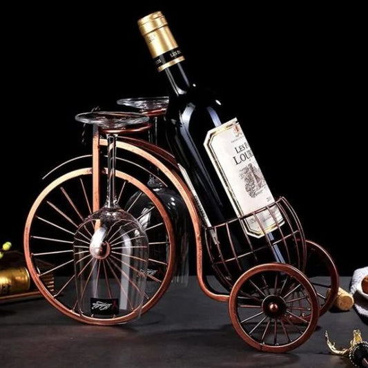 porte bouteille vin tricycle unique avec verres et bouteille